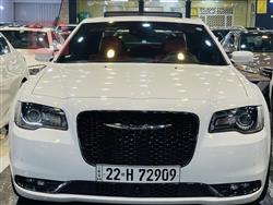 کرایسلەر 300